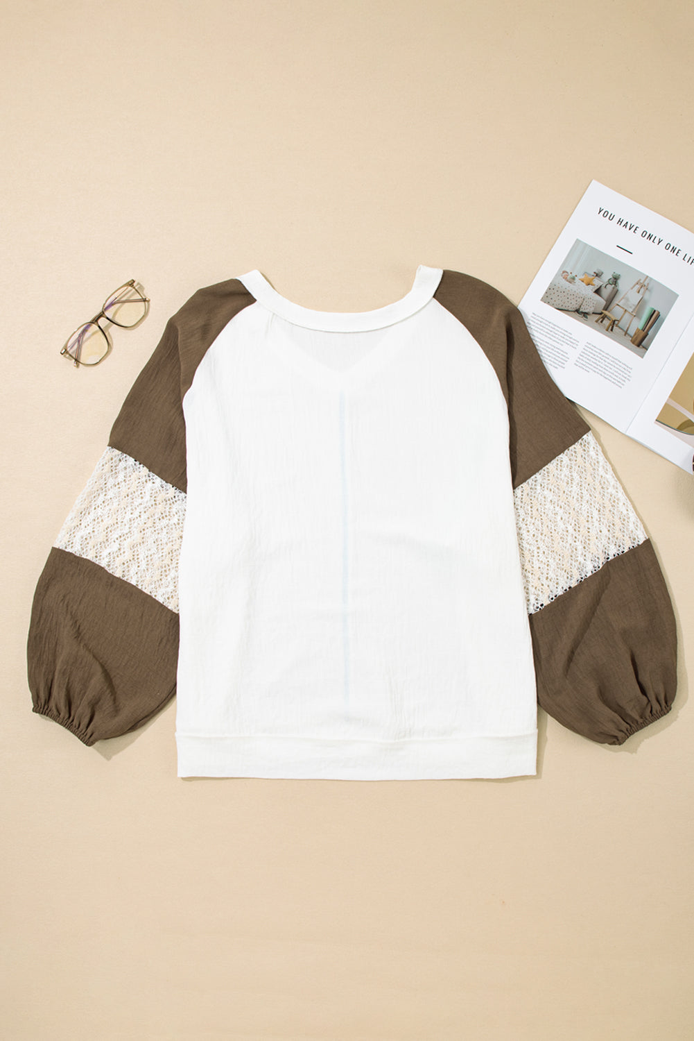 Green Colorblock Lace Patchwork Balloon Sleeve V Neck Plus Size Blouse