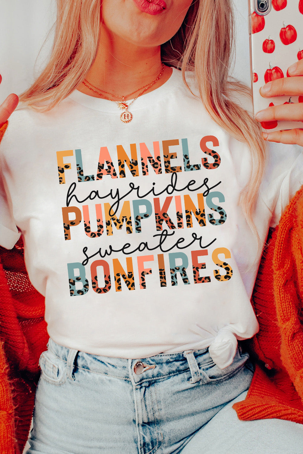 White FLANNELS PUMPKINS BONFIRES Chic Letter Graphic Tee