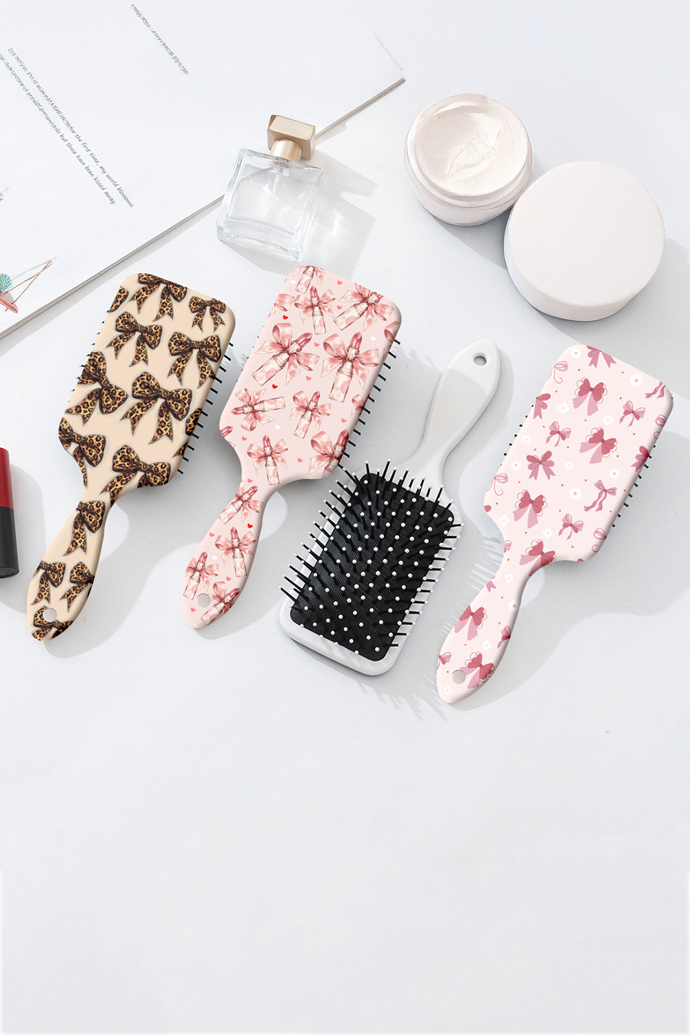 Parchment Leopard Bow Print Hair Comb