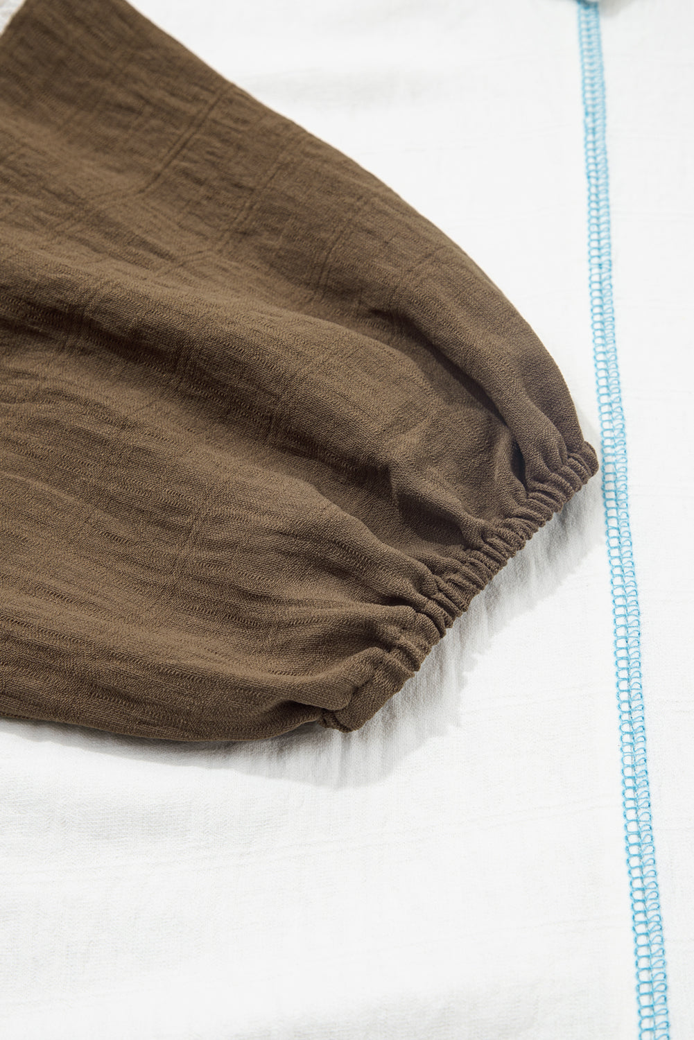 Green Colorblock Lace Patchwork Balloon Sleeve V Neck Plus Size Blouse