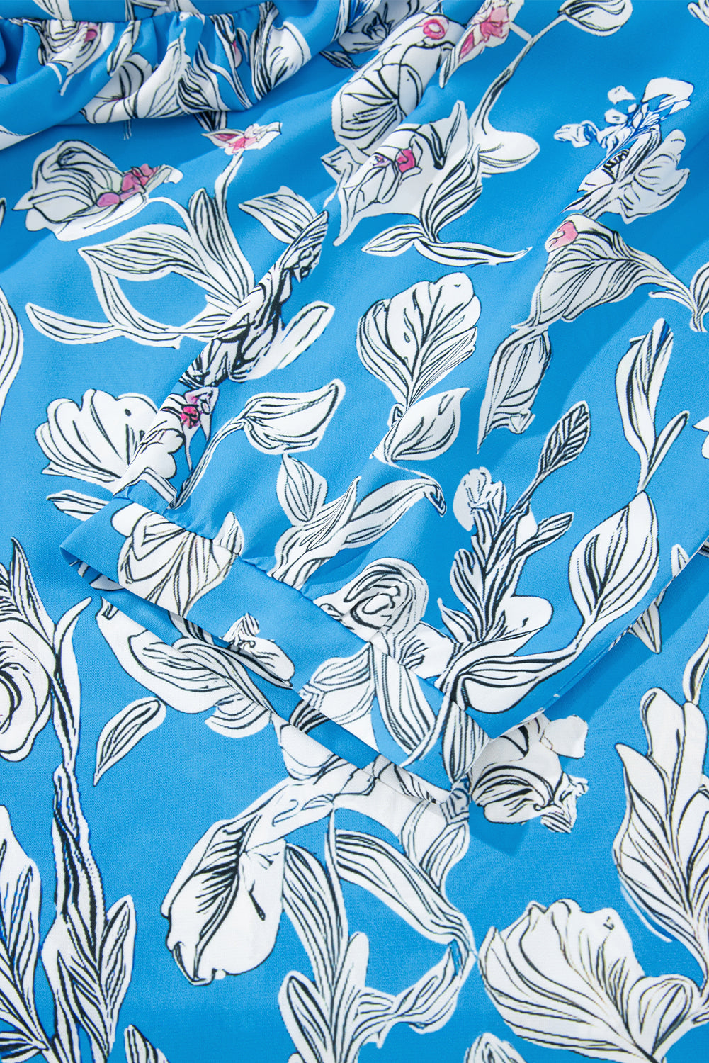 Sky Blue Vintage Floral Print V-Neck Bubble Sleeve Blouse