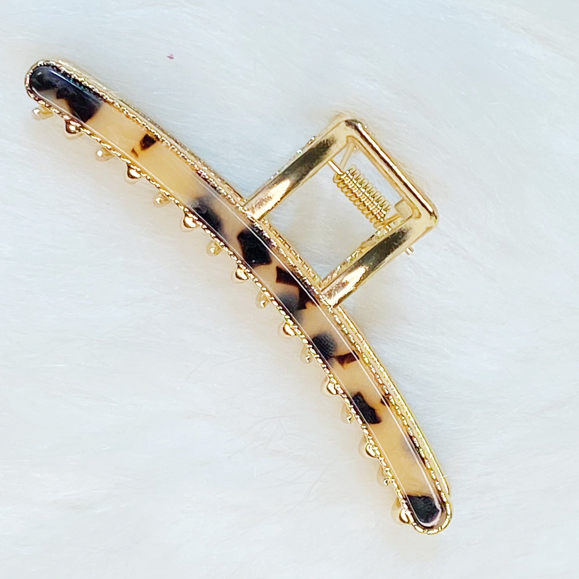 Pure Simplicity Hair Claw-5