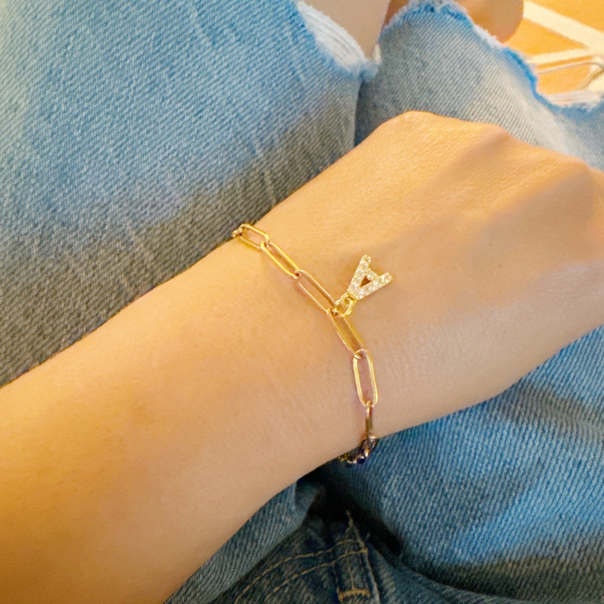 Oh Simple Initial Chain Bracelet-2