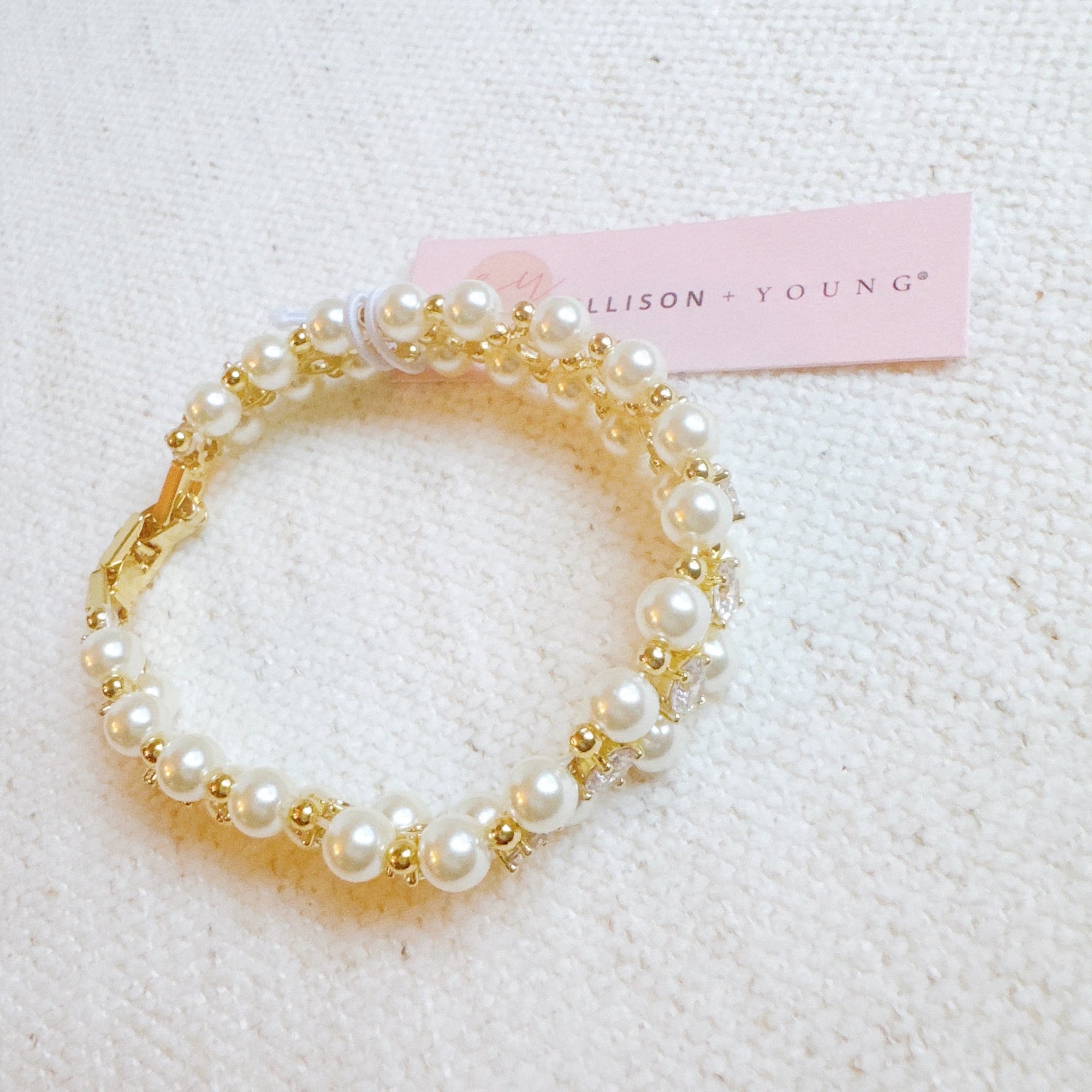 Between Elegance And Sparkle Bracelet-4