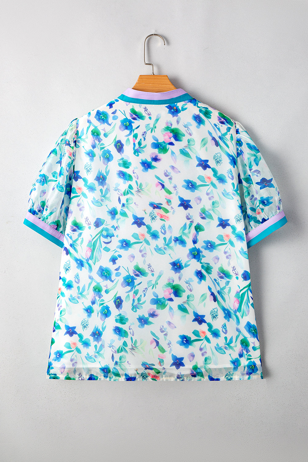 Green Floral Print Pop of Color Split Neck Puff Sleeve Plus Size Blouse