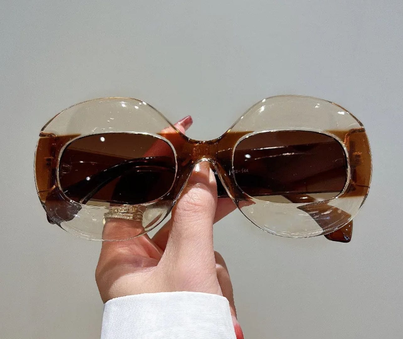 Don’t Miss statement Sunglasses-mocha-1