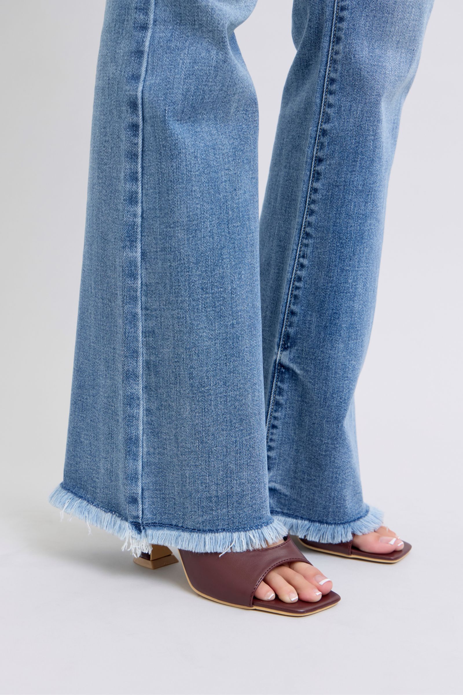 Judy Blue Full Size Raw Hem High Rise Bootcut Jeans-4