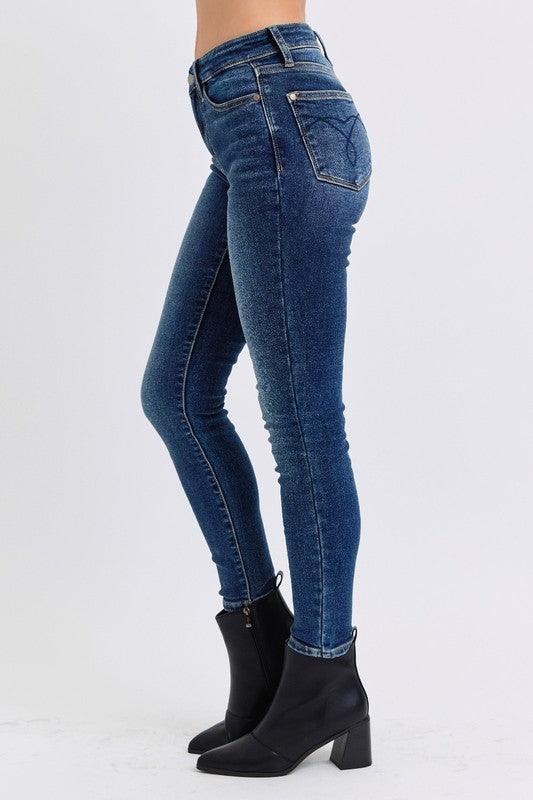 Judy Blue Full Size Run Mid-Rise Waist Skinny Jeans with Thermal Lining-2