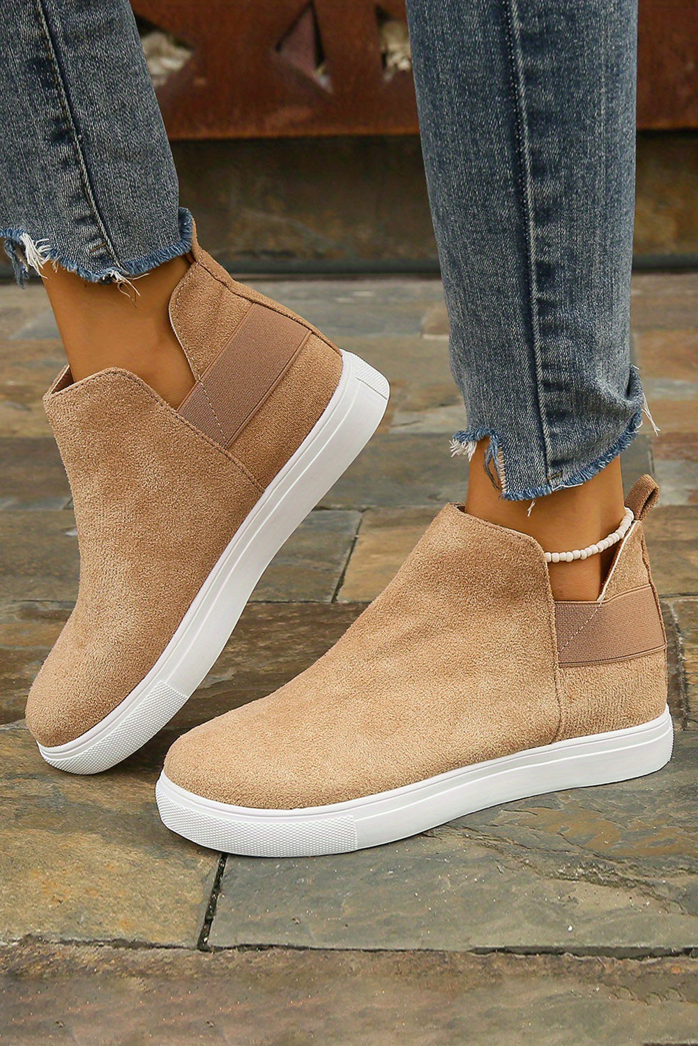 Camel High Top Slip-on Casual Boots