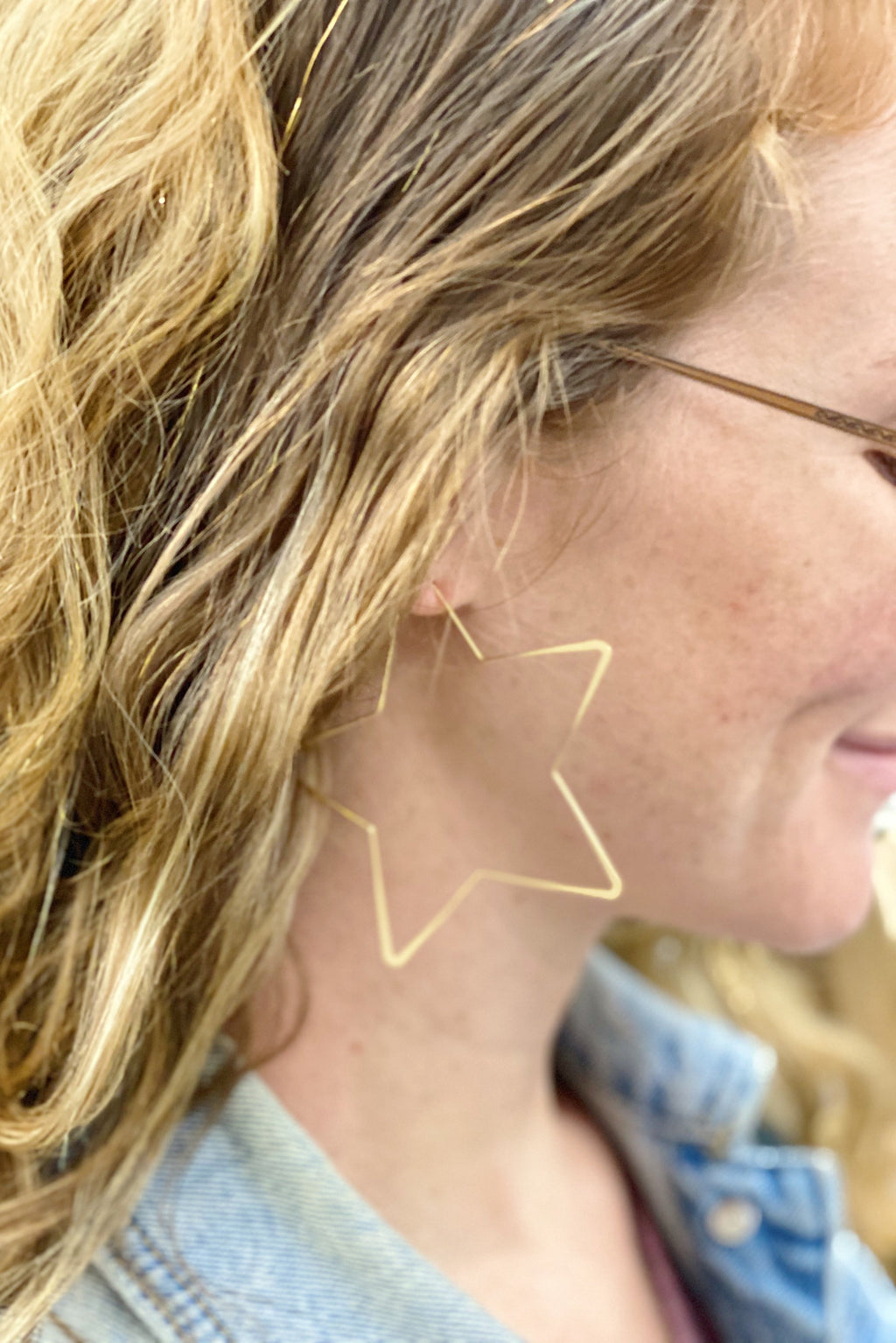 Twinkling Star Hoop Earrings-0