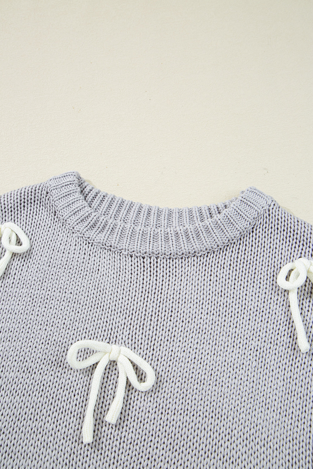 Light Grey Bowknot Applique Cap Sleeve Sweater