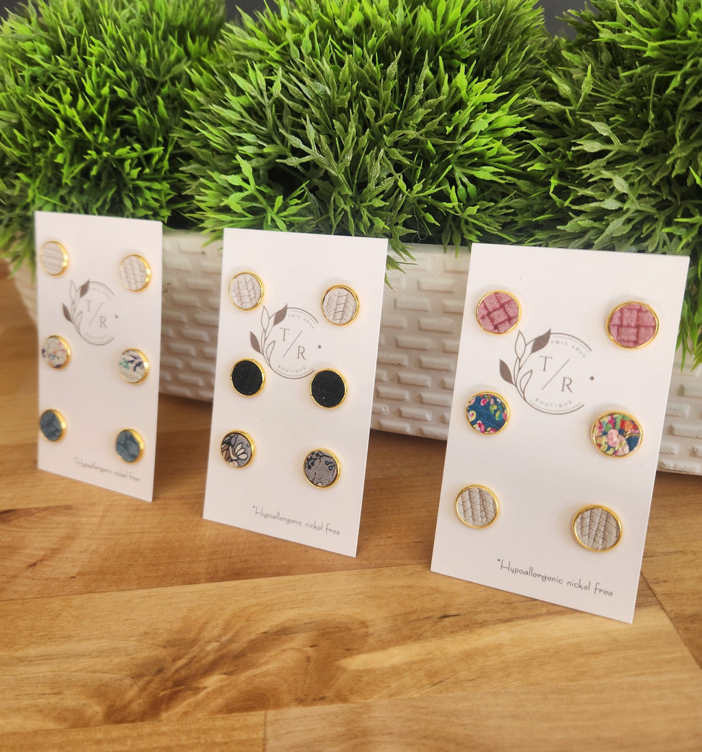 Triple Leather button sets