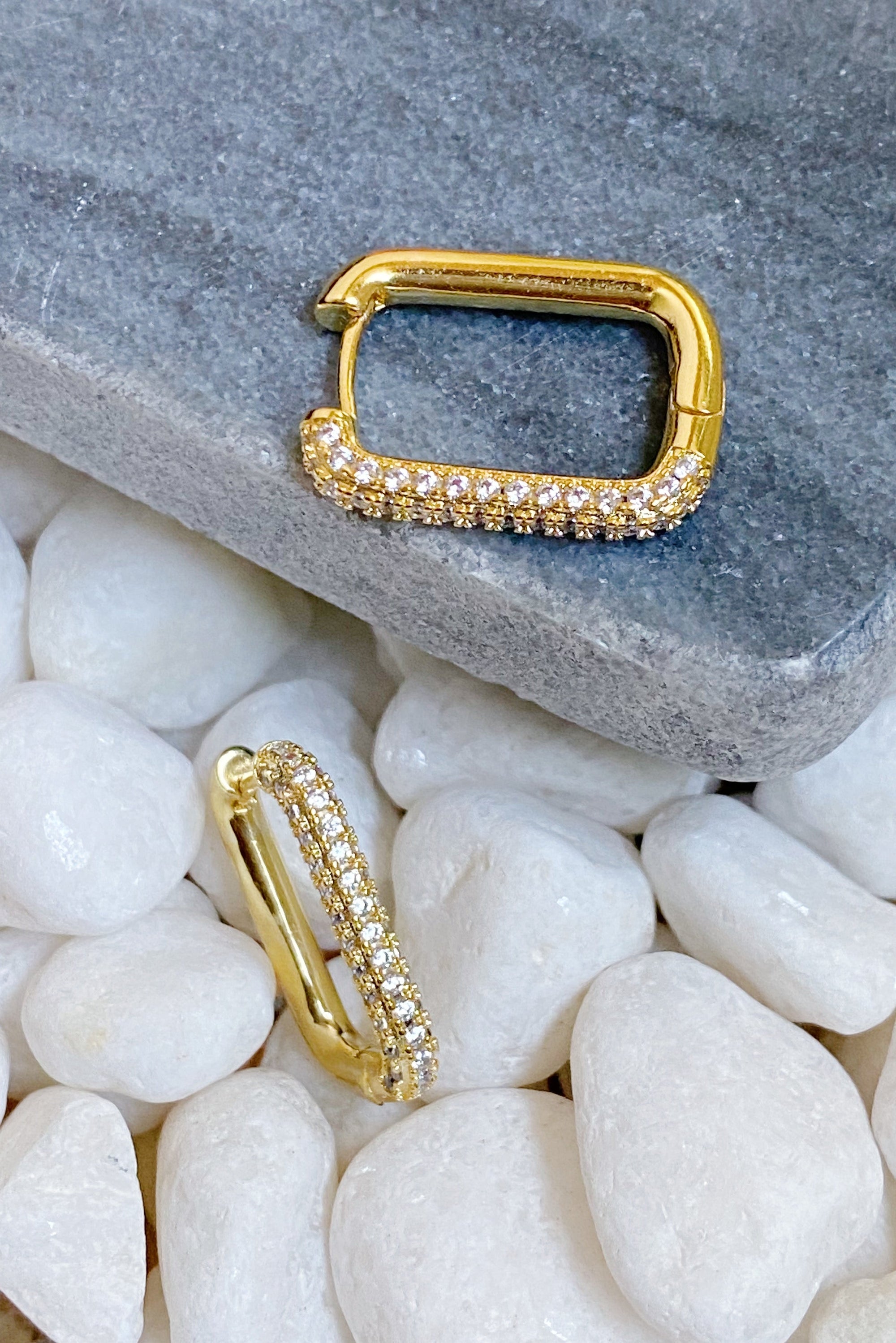 So Chic Hoop Earrings-4