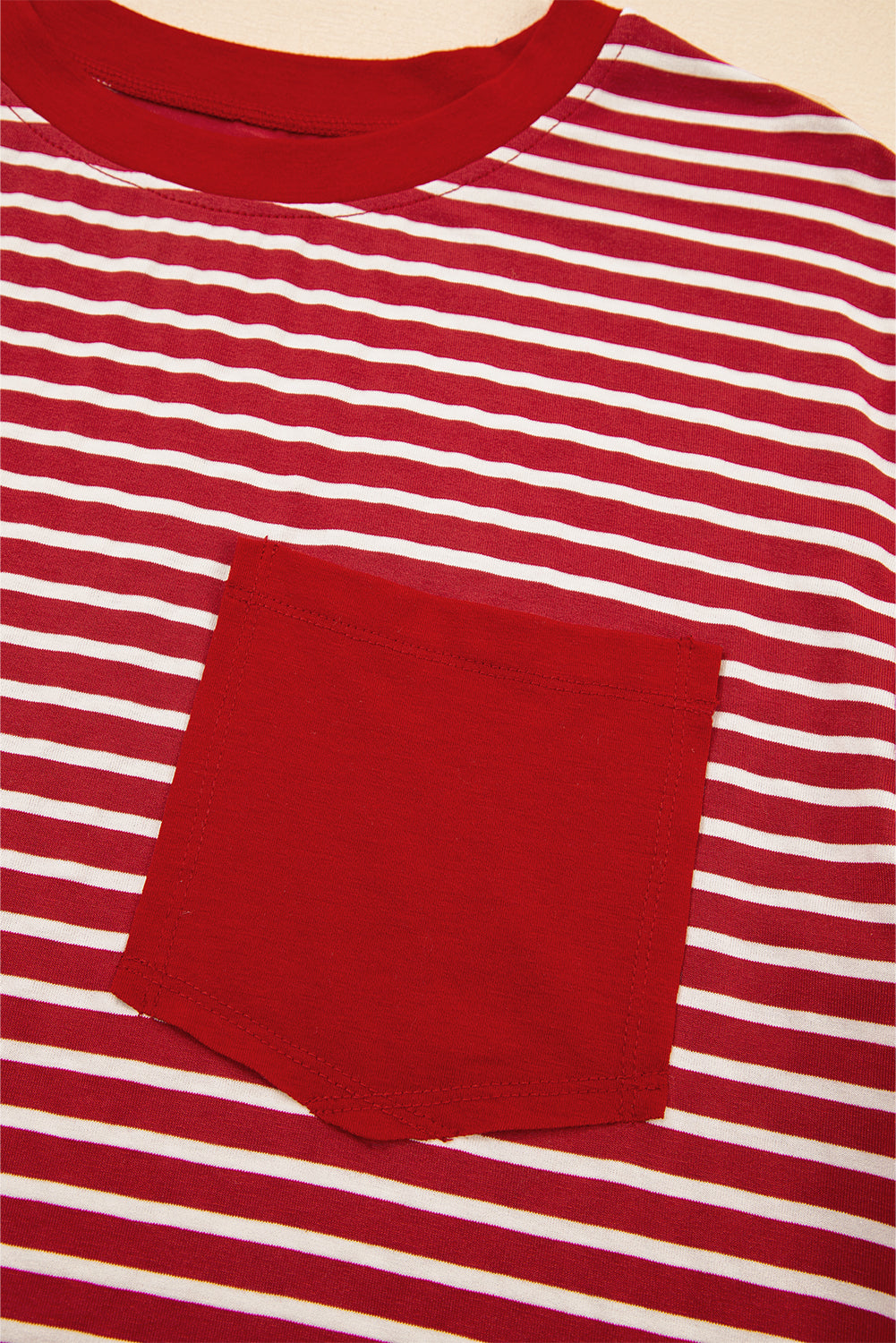 Red Stripe Chest Pocket Patch Round Neck Sleeveless Tee