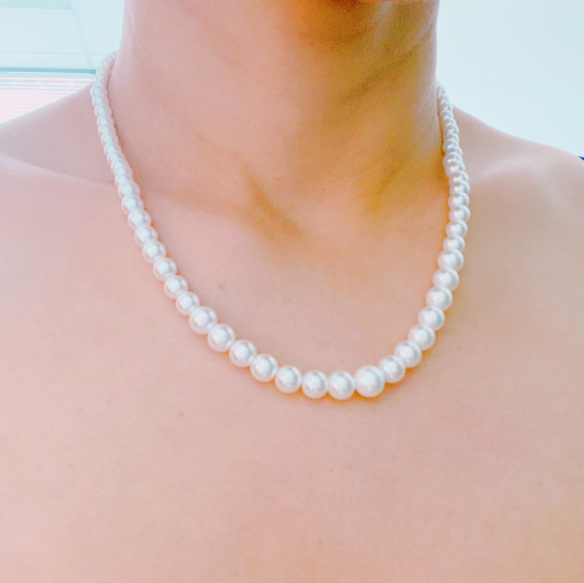 Queen Liz Graduated Pearl Necklace-2
