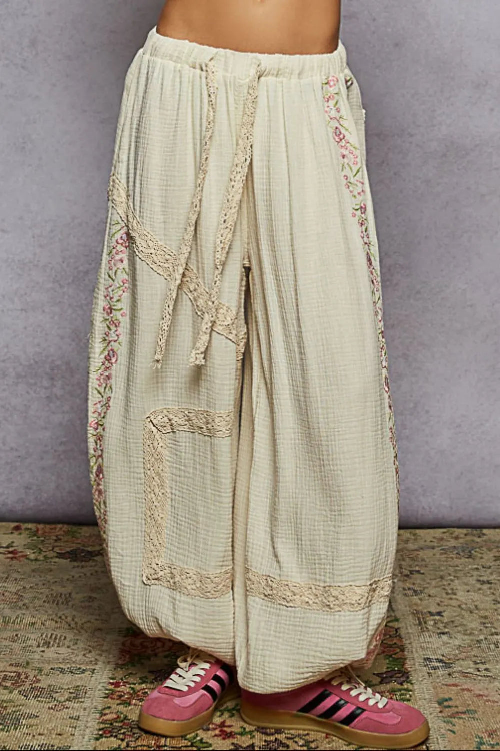 Floral Embroidered Drawstring Joggers with Lace Trim