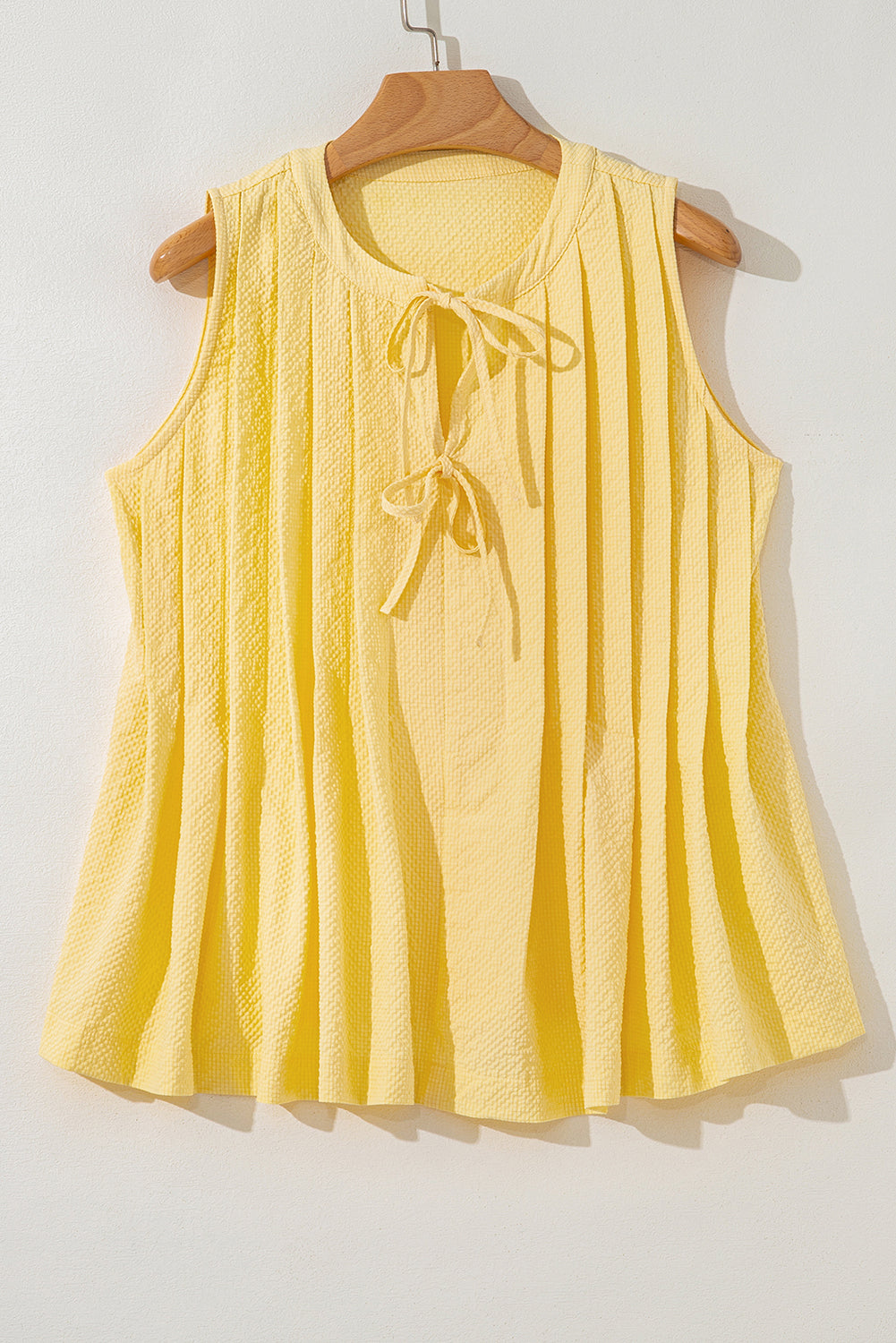 Yellow Cream Bow Tie Notched Neck Pleated Sleeveless Top