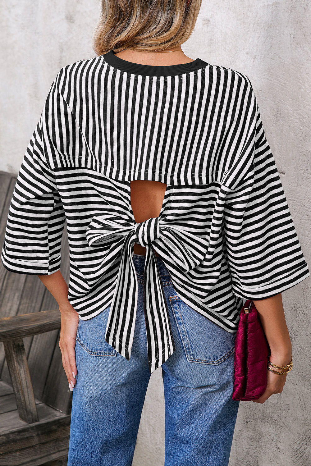 Black Stripe Bowknot Backless T-Shirt