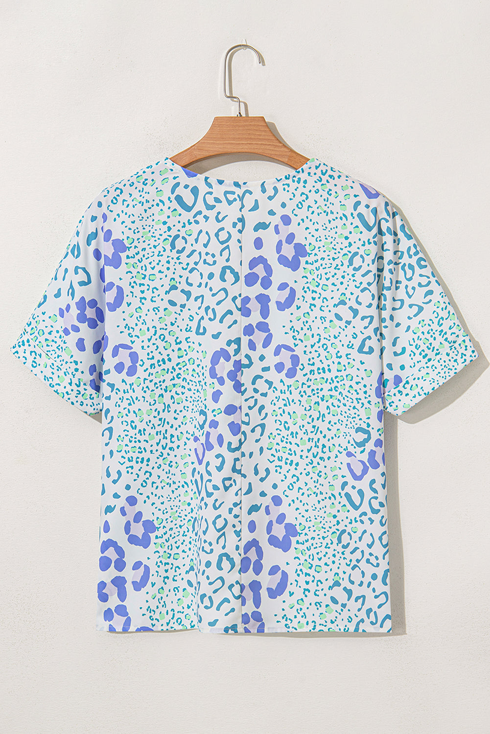 Sky Blue Leopard Print V Neck Short Sleeve Plus Size Top
