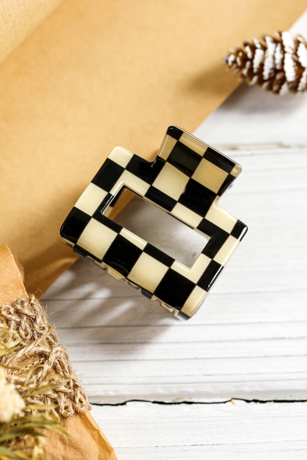 Black Checkerboard Print Hollowed Mini Square Claw Clip