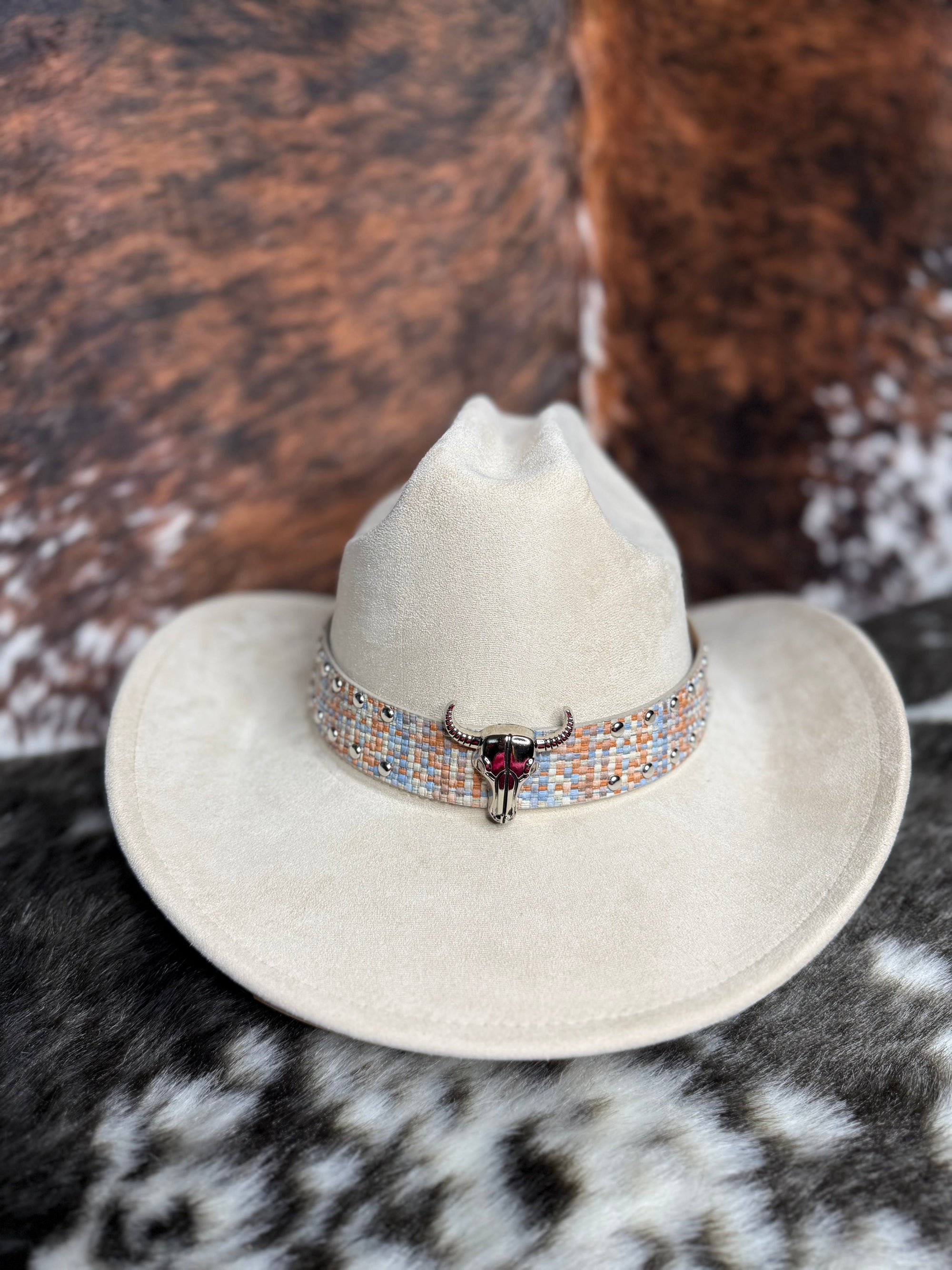 Premium Suede Cowboy Hat - Adjustable Straps Inside, Unisex Design, Size 56-58cm, Western Style, Fashionable & Functional, Shipped in a Box-0