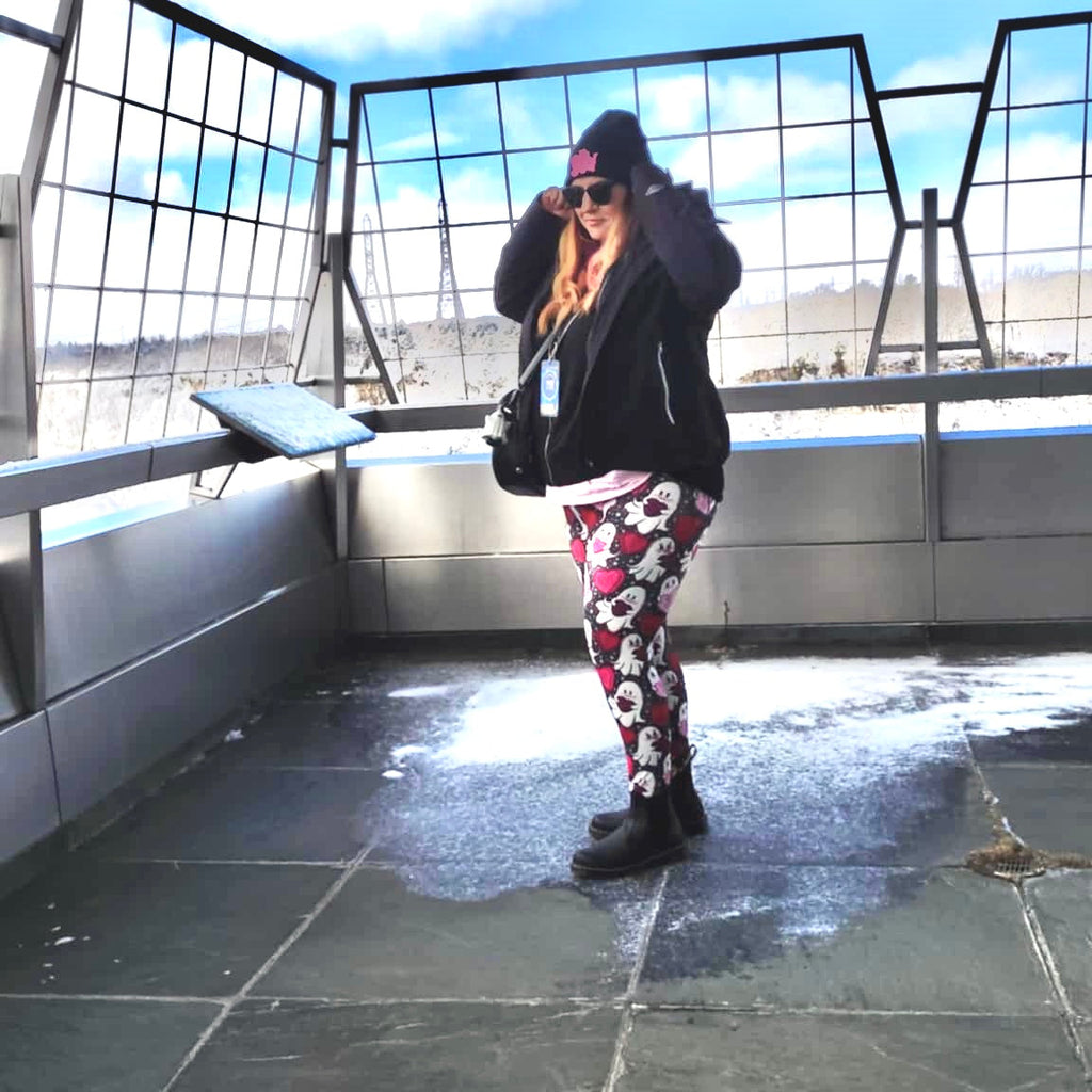 Anti-Love Ghosties (Semi-Exclusive) - Ghost Hearts Valentine's Day Love High-quality Handcrafted Vibrant Leggings