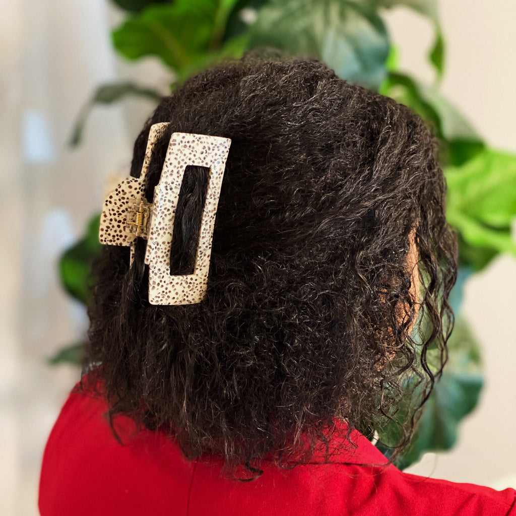 Spotted Elegance Full Hair Claw-2