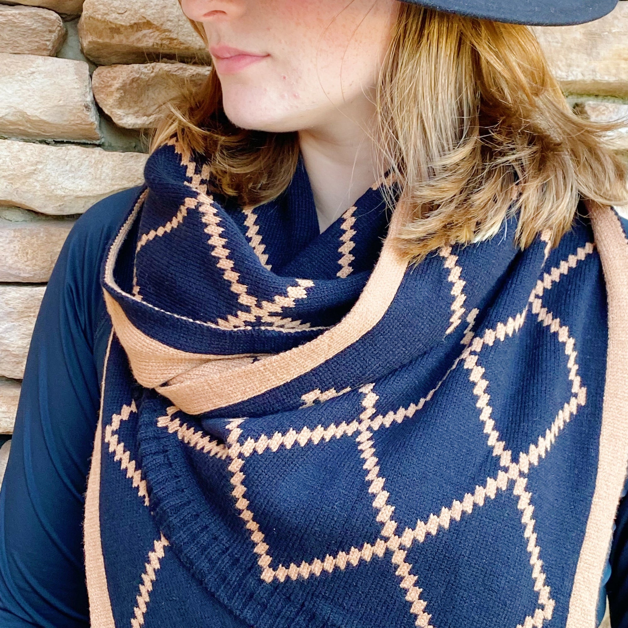 Paris Class Knit Scarf-3