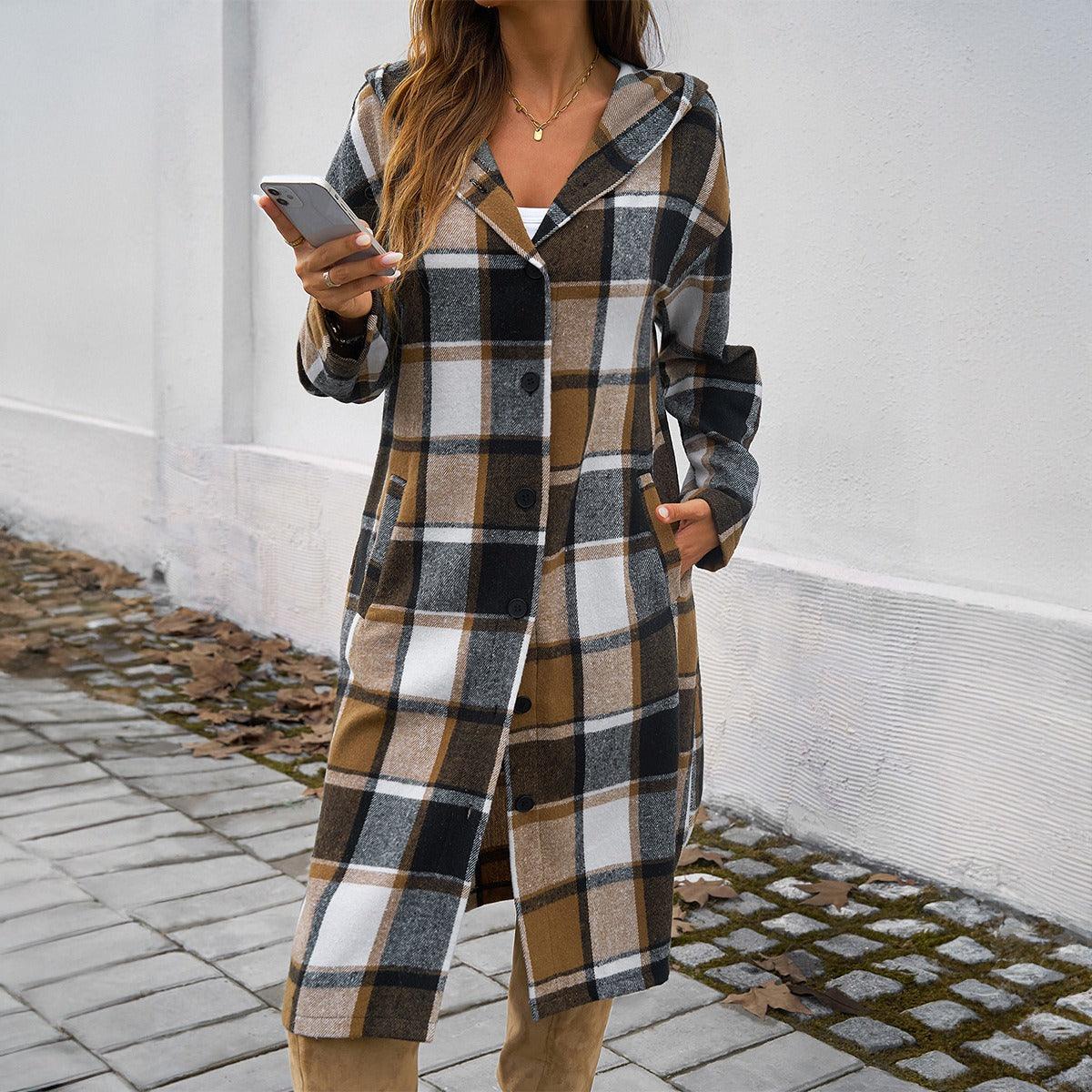 Contrasting Color Hooded Jacket – Stylish Cowgirl Outerwear with Checkered Pattern