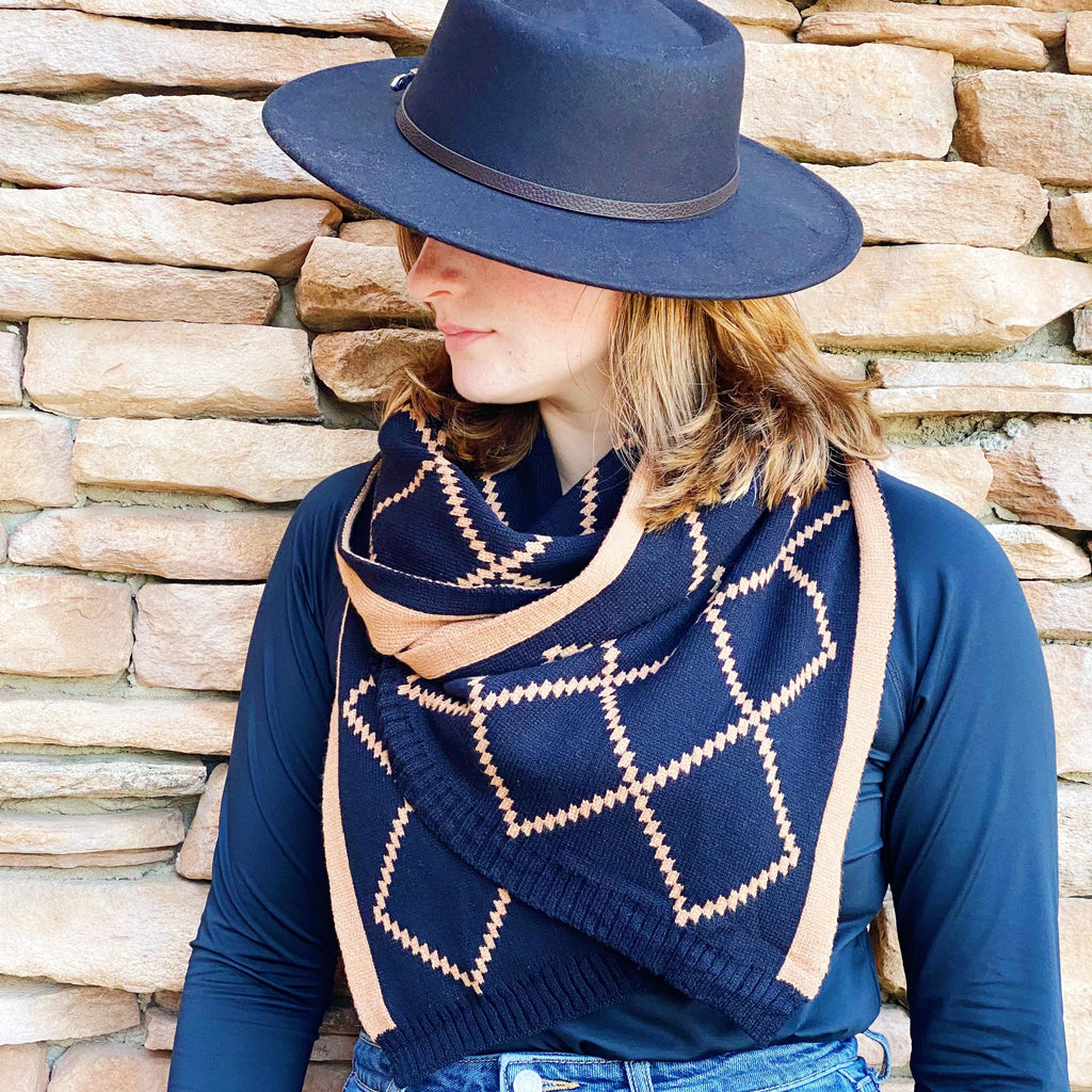 Paris Class Knit Scarf-2