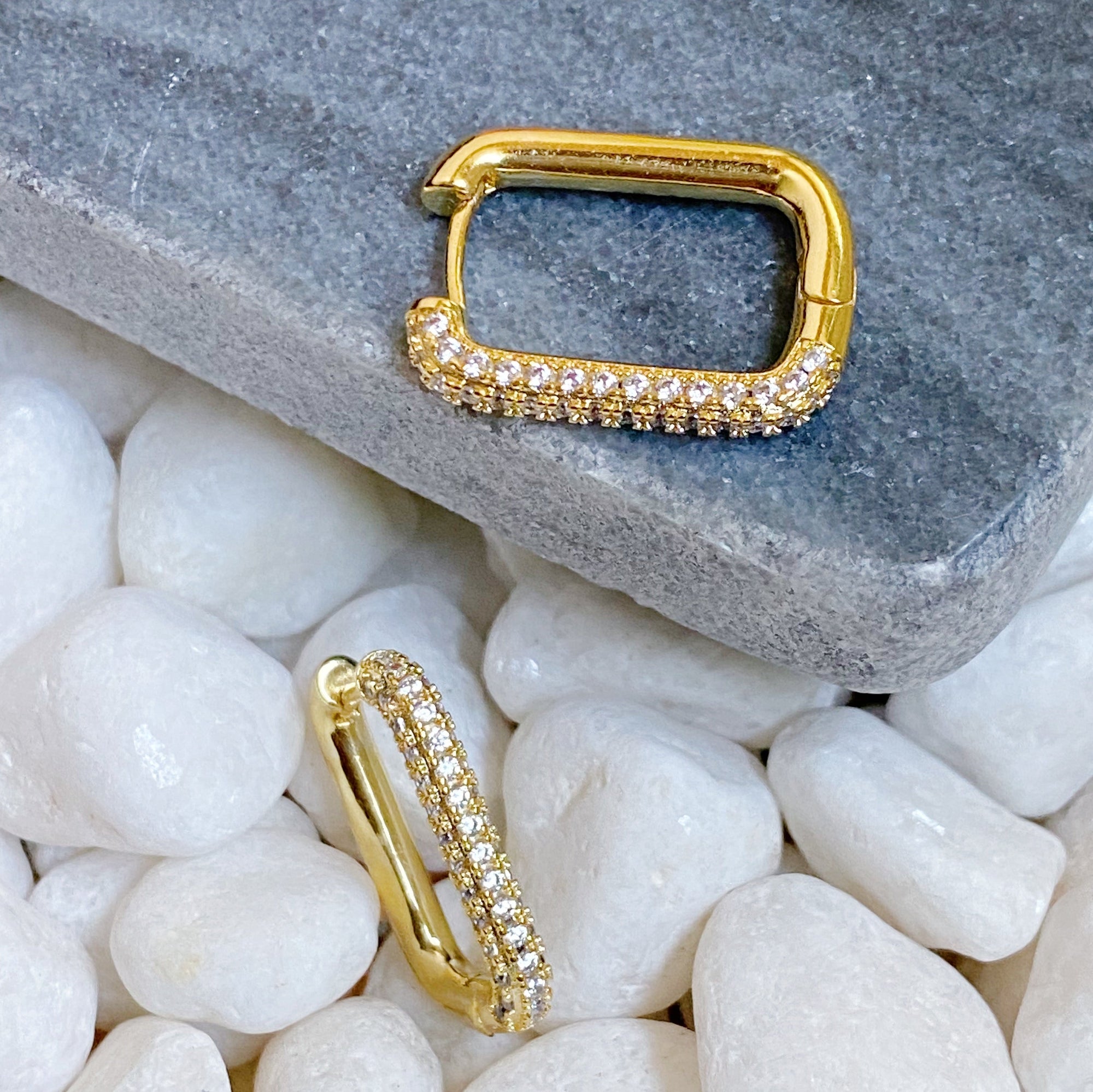 So Chic Hoop Earrings-0