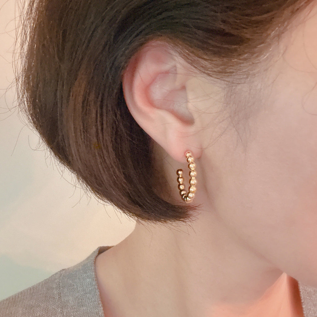 Golden Dot Everyday Hoop Earrings-3