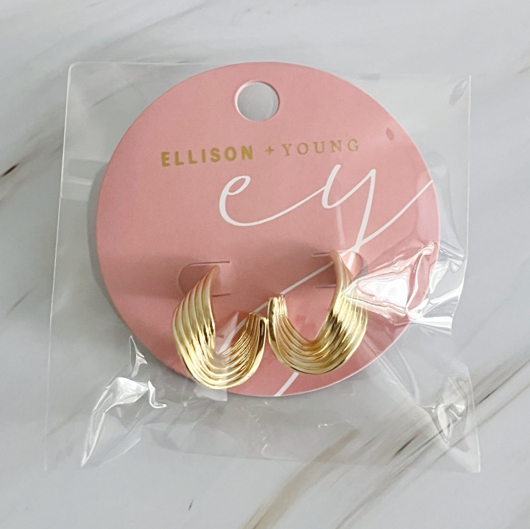 Wave Twisted Hoop Earrings-3