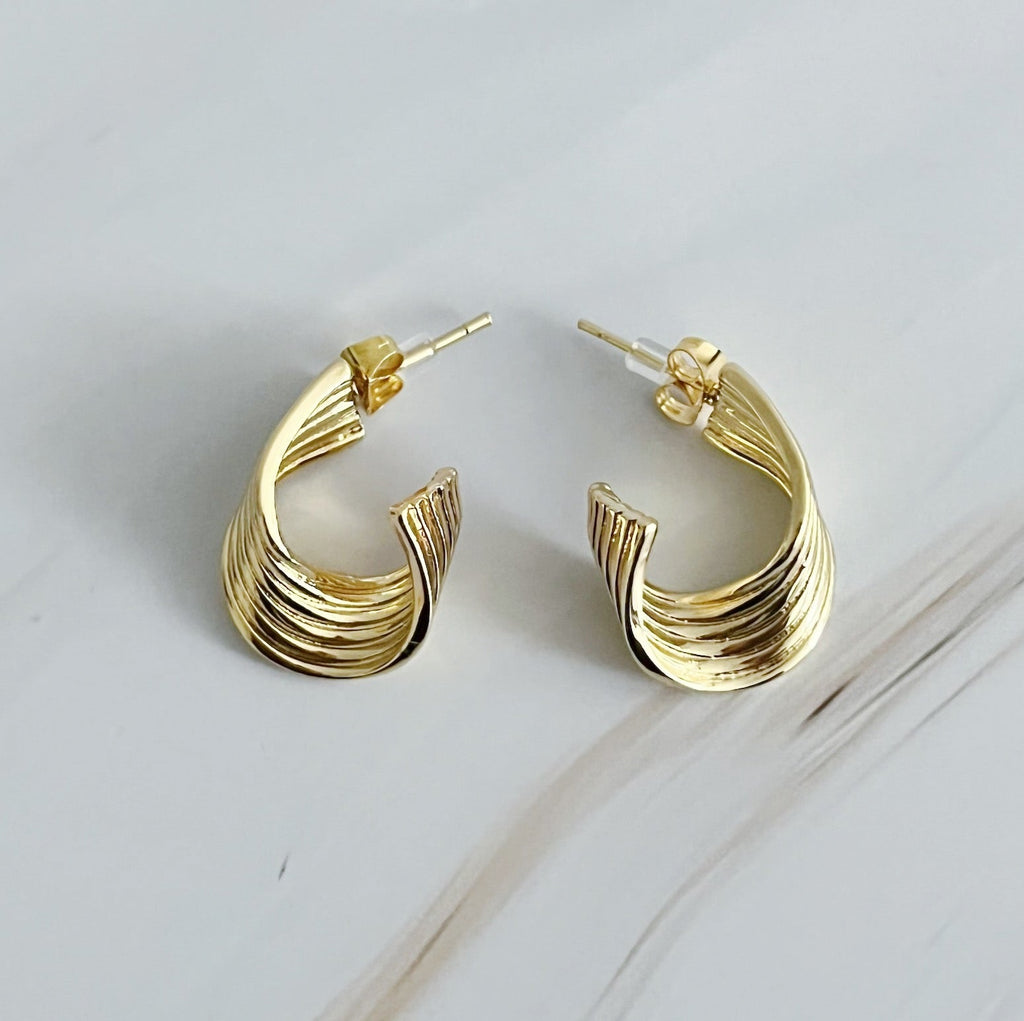 Wave Twisted Hoop Earrings-0