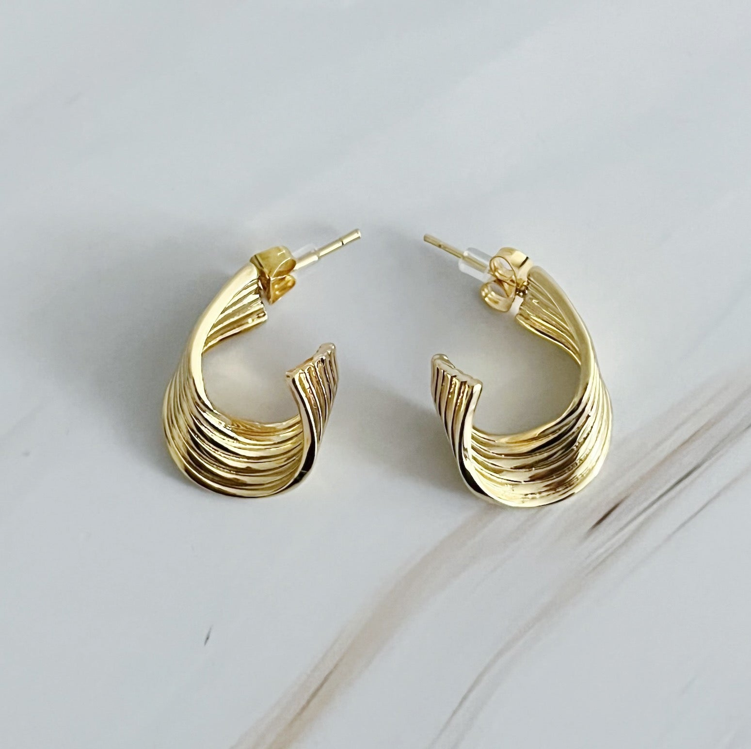 Wave Twisted Hoop Earrings-0