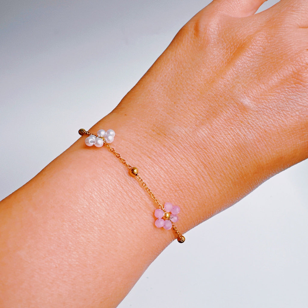 Pearl And Glass Bead Flower Bracelet-0