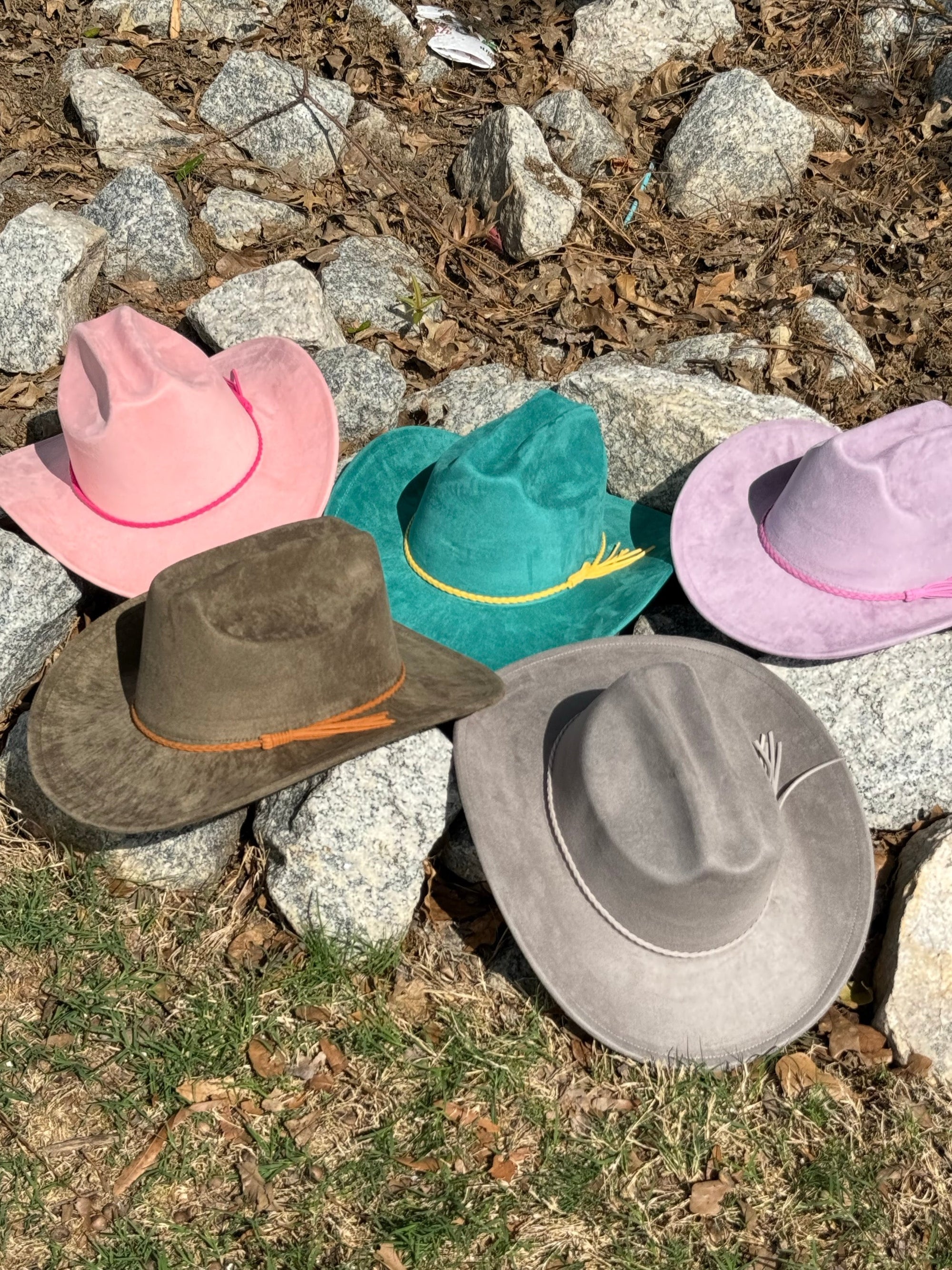Premium Suede Cowboy Hat - Adjustable Straps Inside, Unisex Design, Size 56-58cm, Western Style, Fashionable & Functional, Shipped in a Box-1