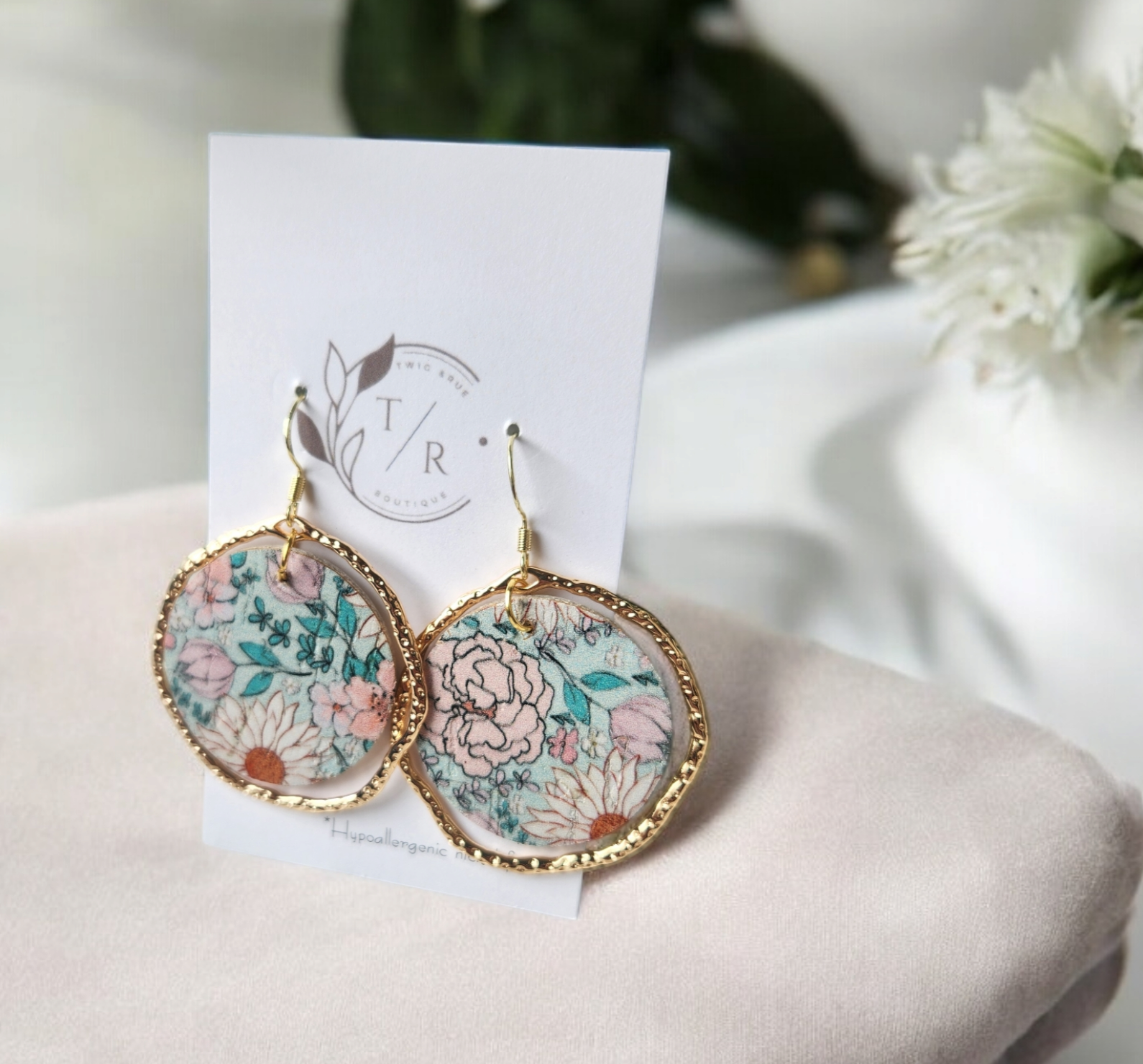 Carli|Spring boho bloom leather