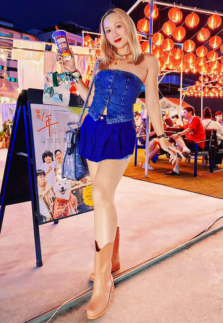 Overcloud Stylish Rainboots-1