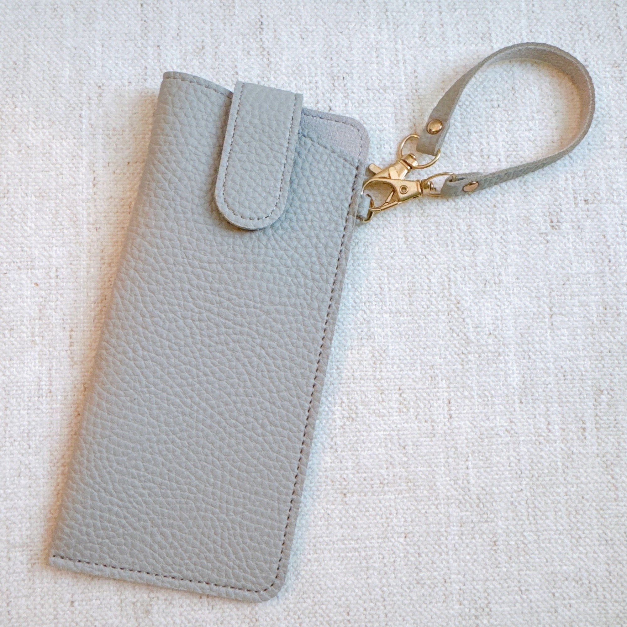 Simply Button Up Glass Case Bag Charm-3