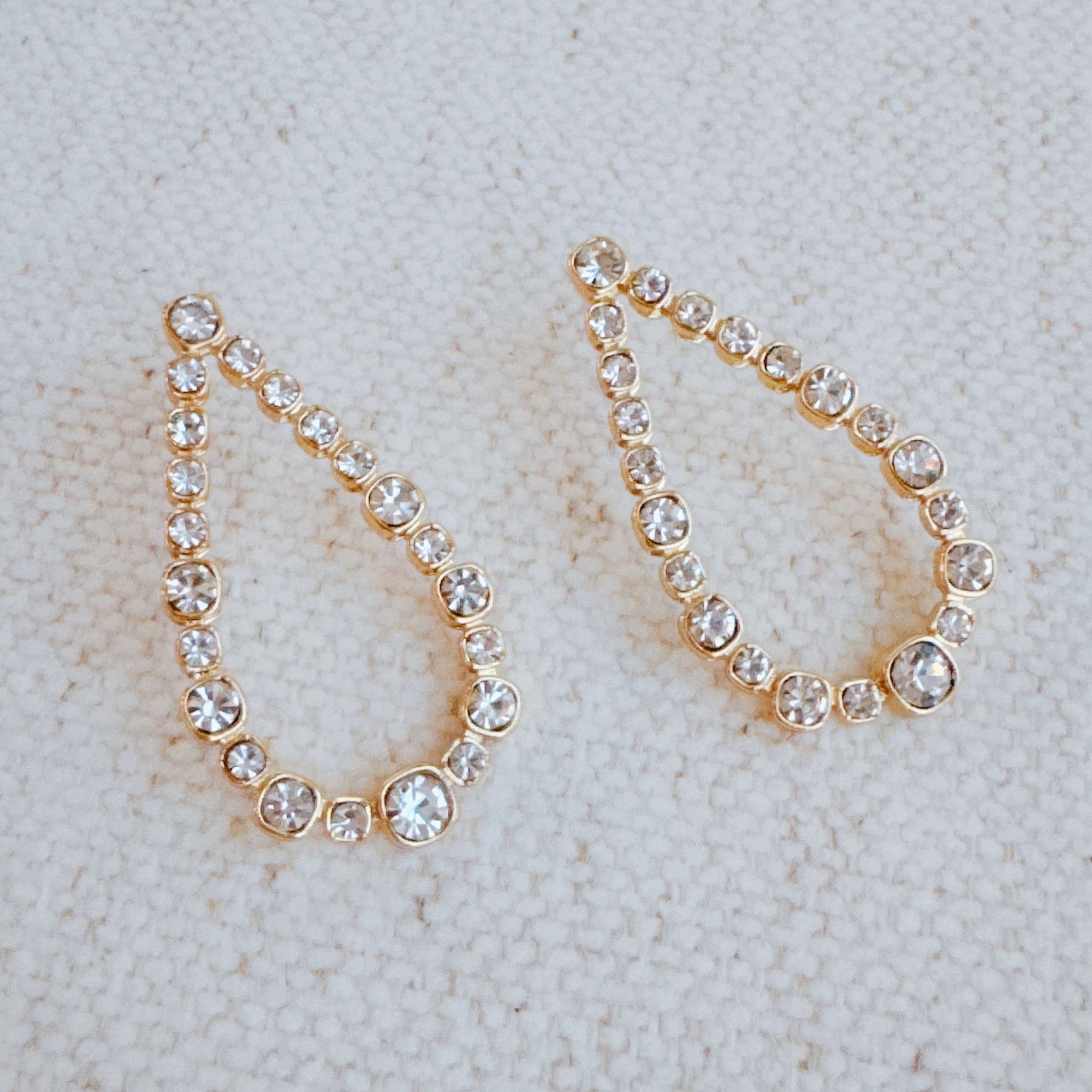 Sparkle Teardrop Shaped Earrings-0