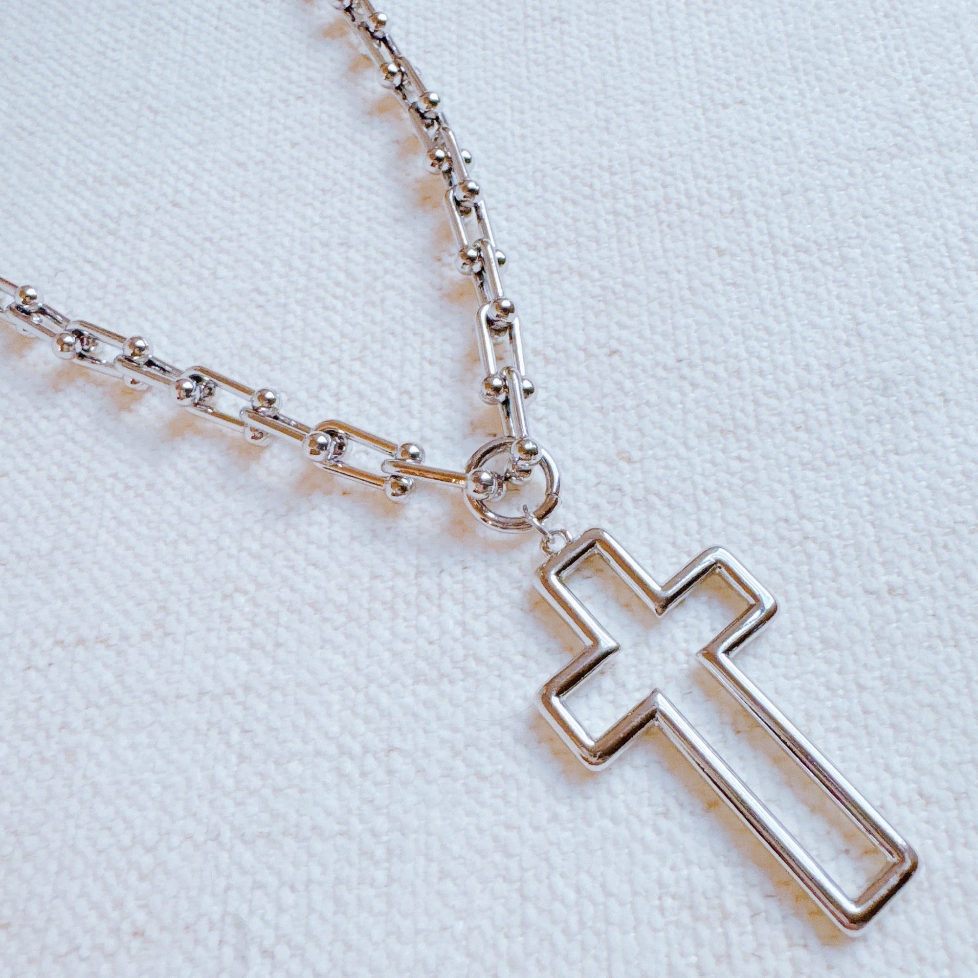 Stylish Cross Pendant U Chain Necklace-2