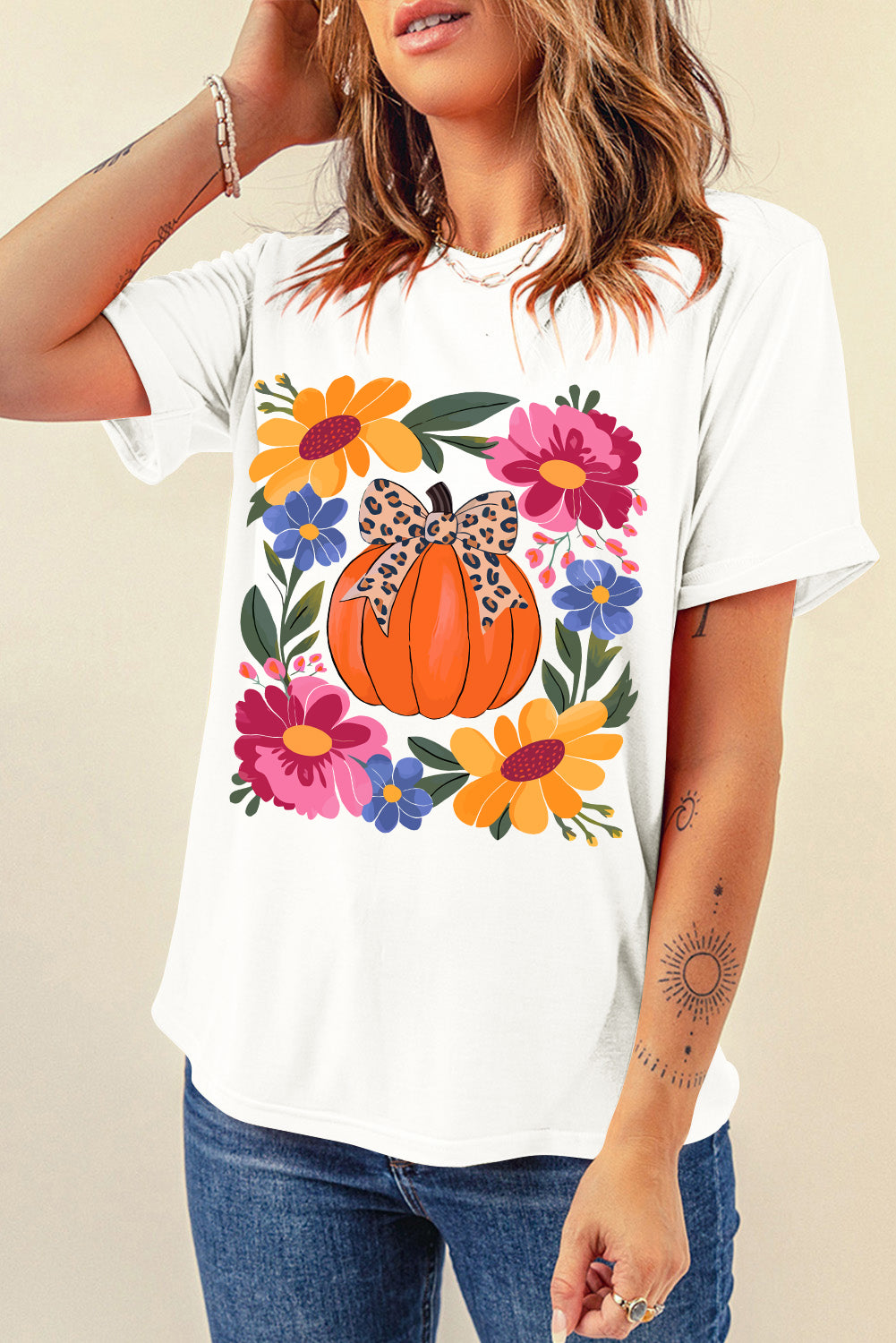 White Flower and Pumpkin Graphic Crewneck Tee