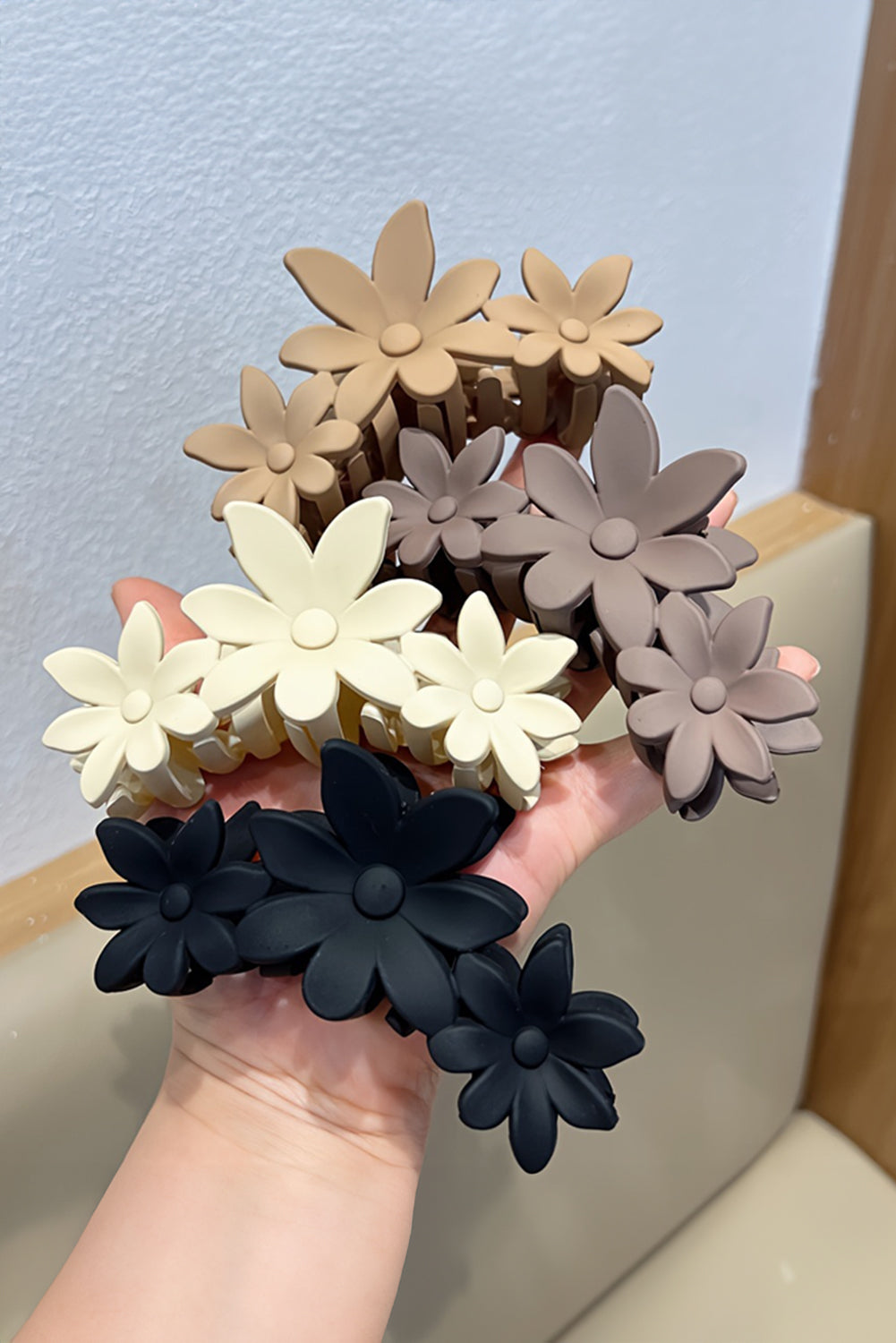 Black Flower Hair Claw Clip