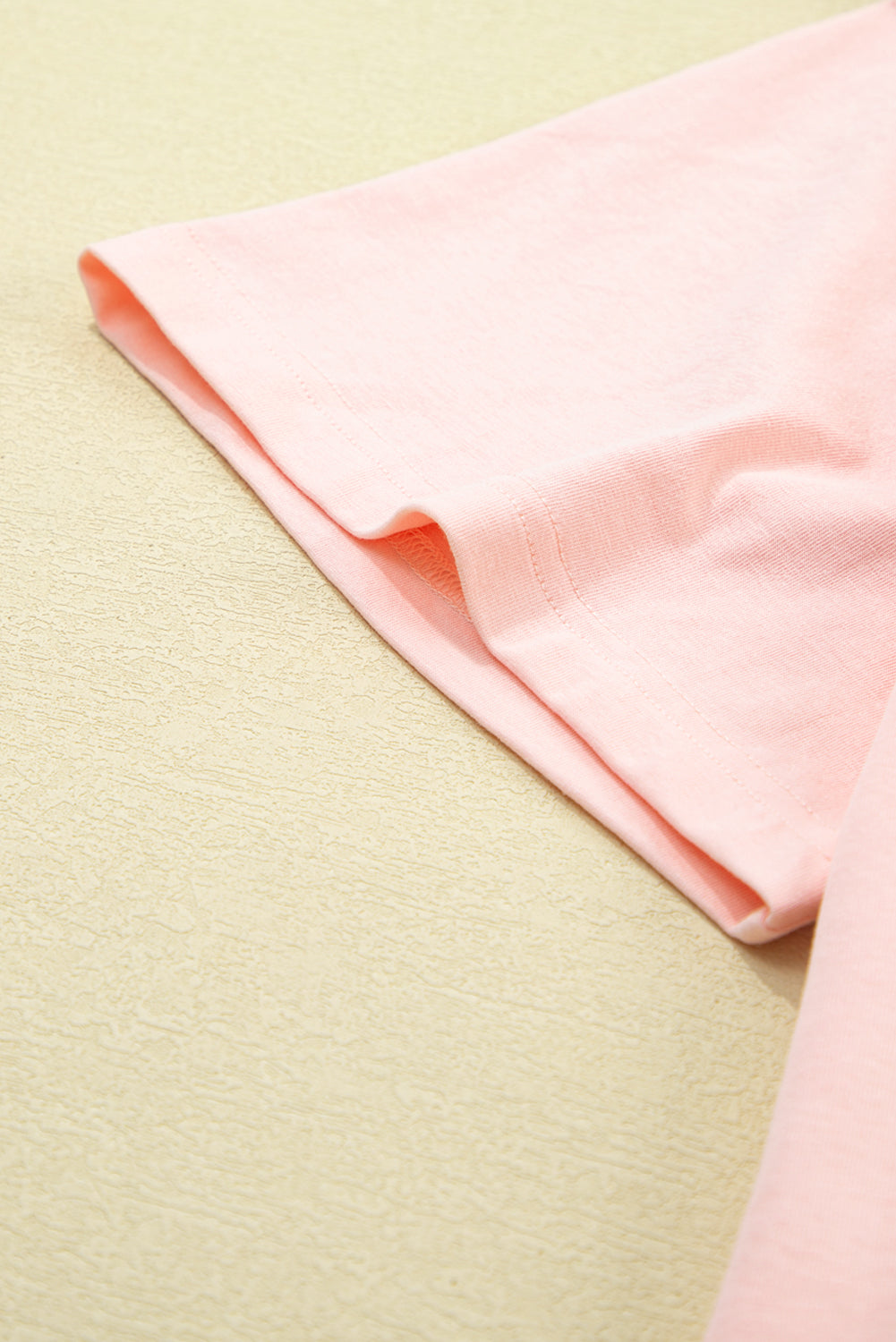 Light Pink Eyelet Colorblock Star Applique Plus Size T Shirt