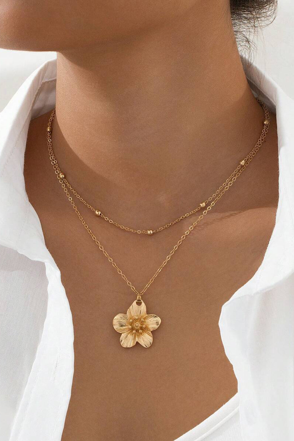 Gold Double Layered Flower Pendant Chain Necklace
