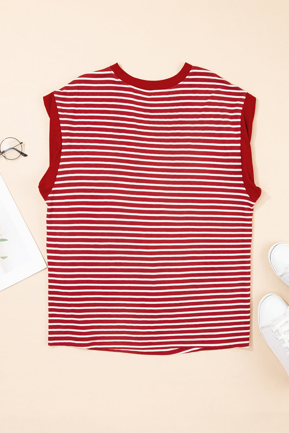 Red Stripe Chest Pocket Patch Round Neck Sleeveless Tee
