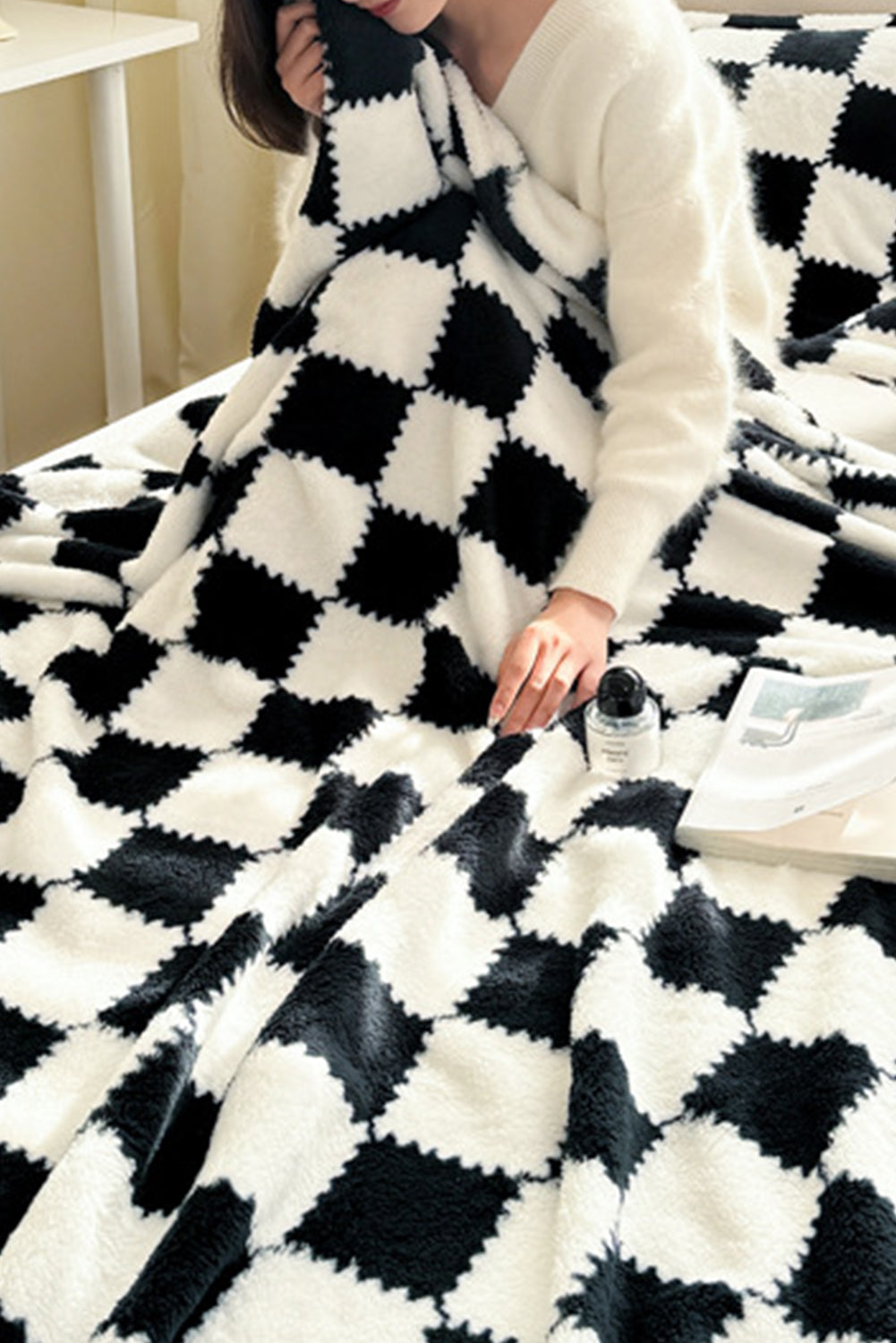 Black Checkered Fluffy Coral Fleece Blanket