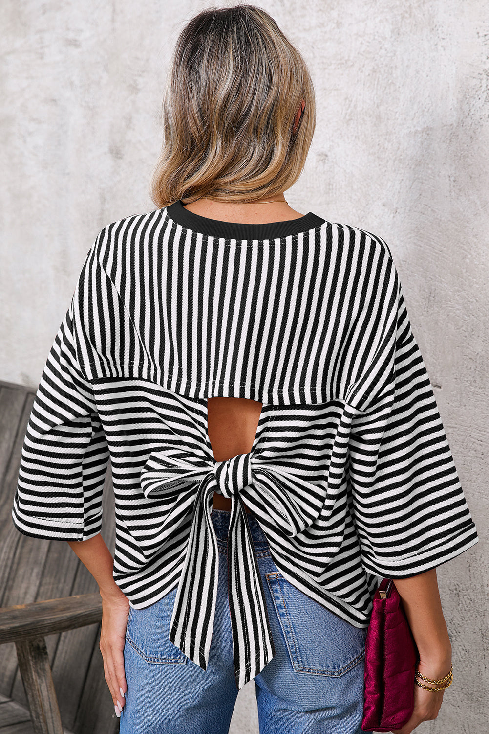 Black Stripe Bowknot Backless T-Shirt
