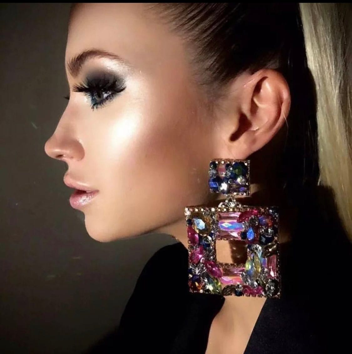 Glistening Statement Earrings-3